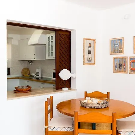 The Concierge - Sao Rafael Апартаменти *